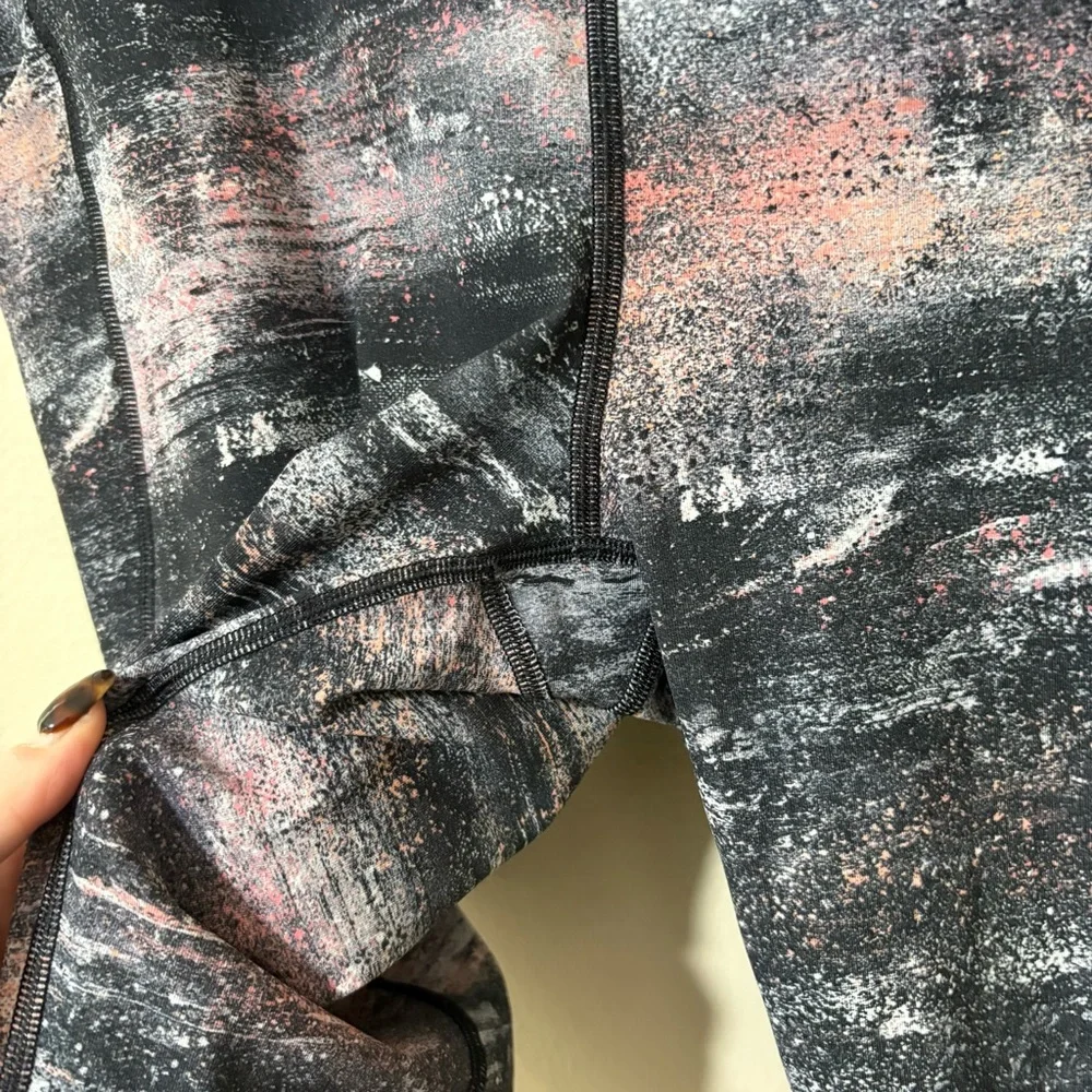 Women’s Size 12 Lululemon Time to Sweat‎ Crop Leggings Azurite Poppy Coral Multi